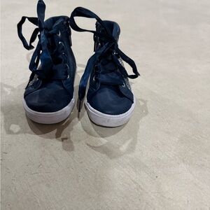 Disney Frozen Navy Toddler Girl's Lace-Up Canvas Sneakers